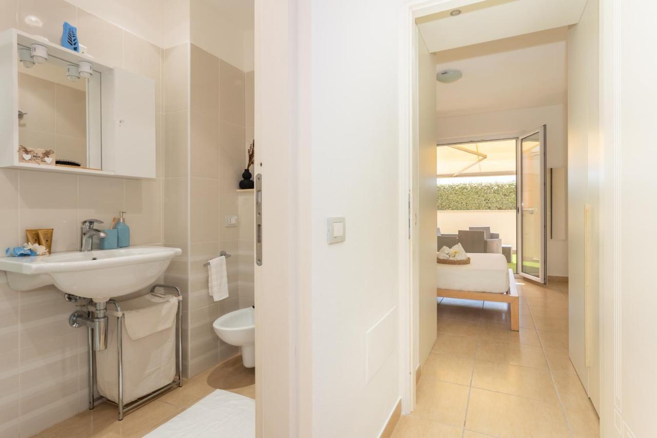 La Casa Del Sole - Appartamento Con Piscina Frontemare A Pochi Minuti Da Oristano Torre Grande Buitenkant foto