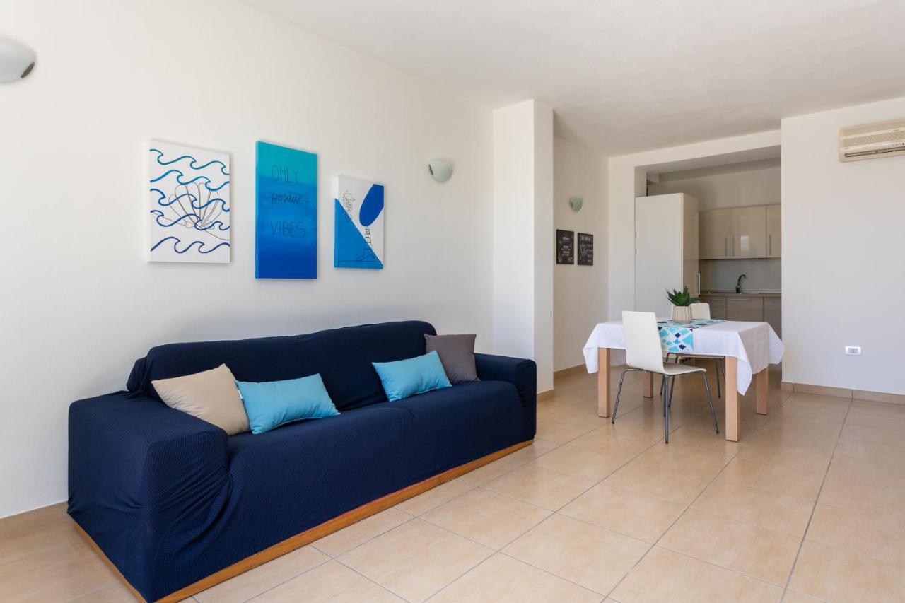 La Casa Del Sole - Appartamento Con Piscina Frontemare A Pochi Minuti Da Oristano Torre Grande Buitenkant foto